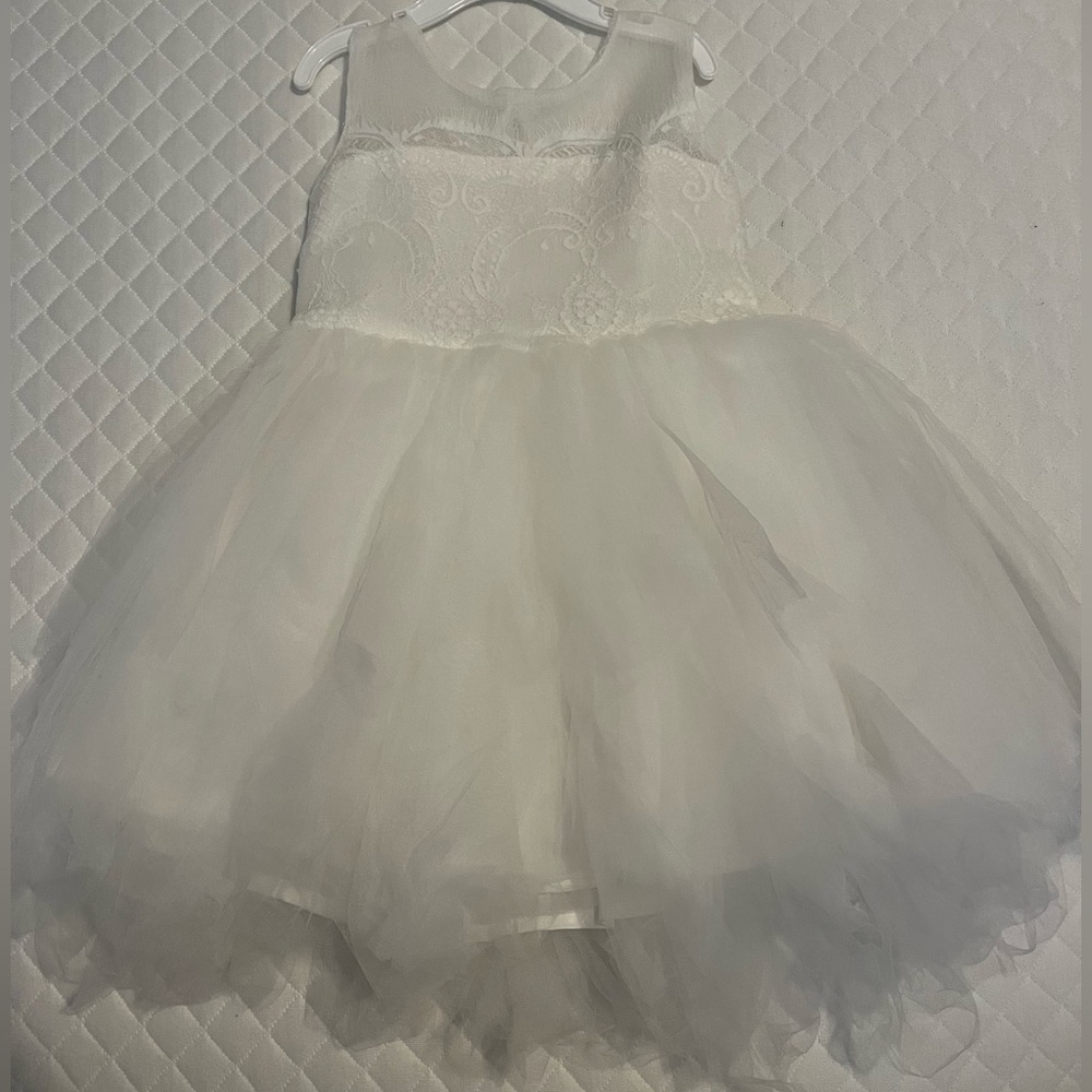 Trish Scully child platinum collection Tulle dress Size 2